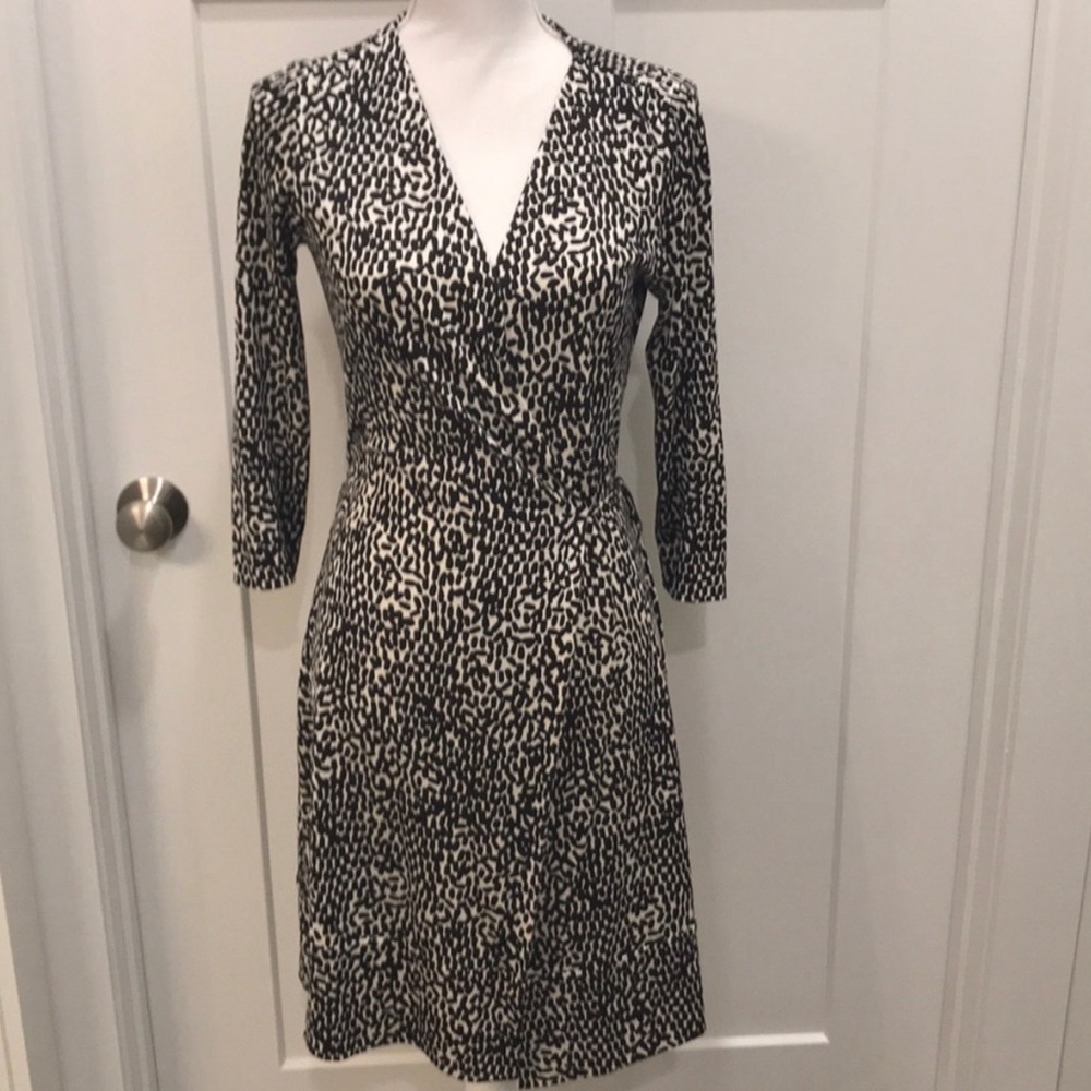 Diane Von Furstenberg Black and White Printed Wrap-Style Midi Dress